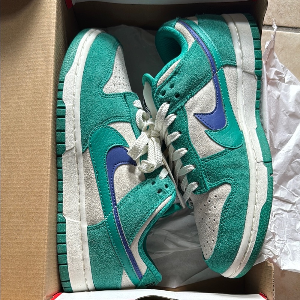 W Nike Dunk Low SE